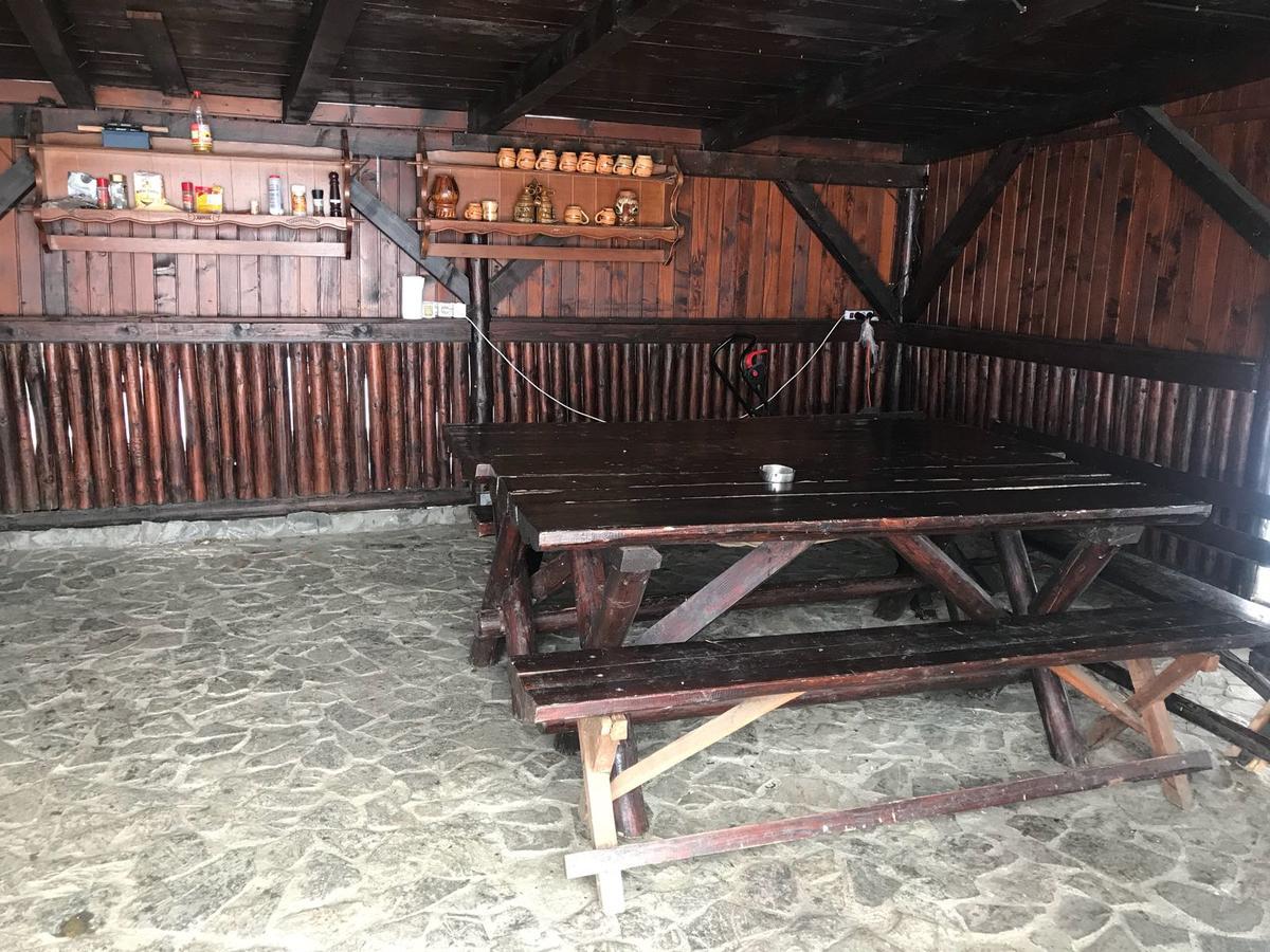 Pensiunea Cerbul Carpatin Bran (Brasov) Exterior foto